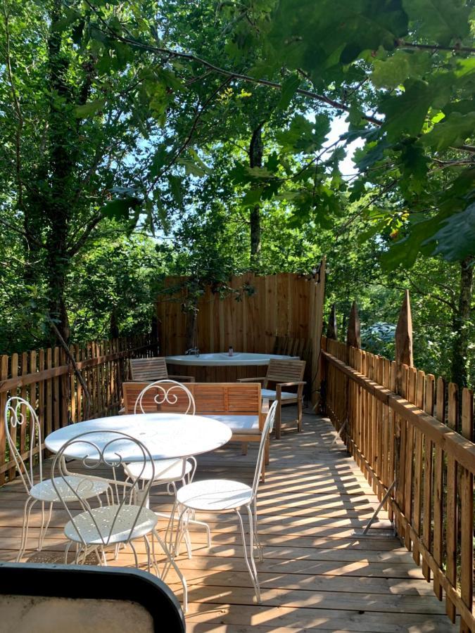 Magic Roof Top Bus With Big Bath In The Tree Forest! Mimizan-Plage Exterior foto